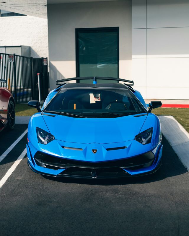 Lamborghini Aventador
